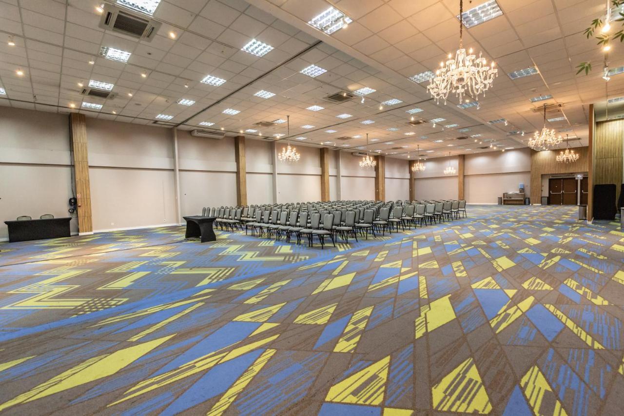 Hotel Inter Cuiaba Kültér fotó The Grand Ballroom