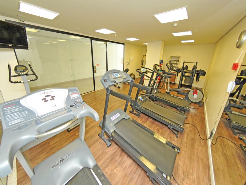 Hotel Inter Cuiaba Kültér fotó The gym at the school