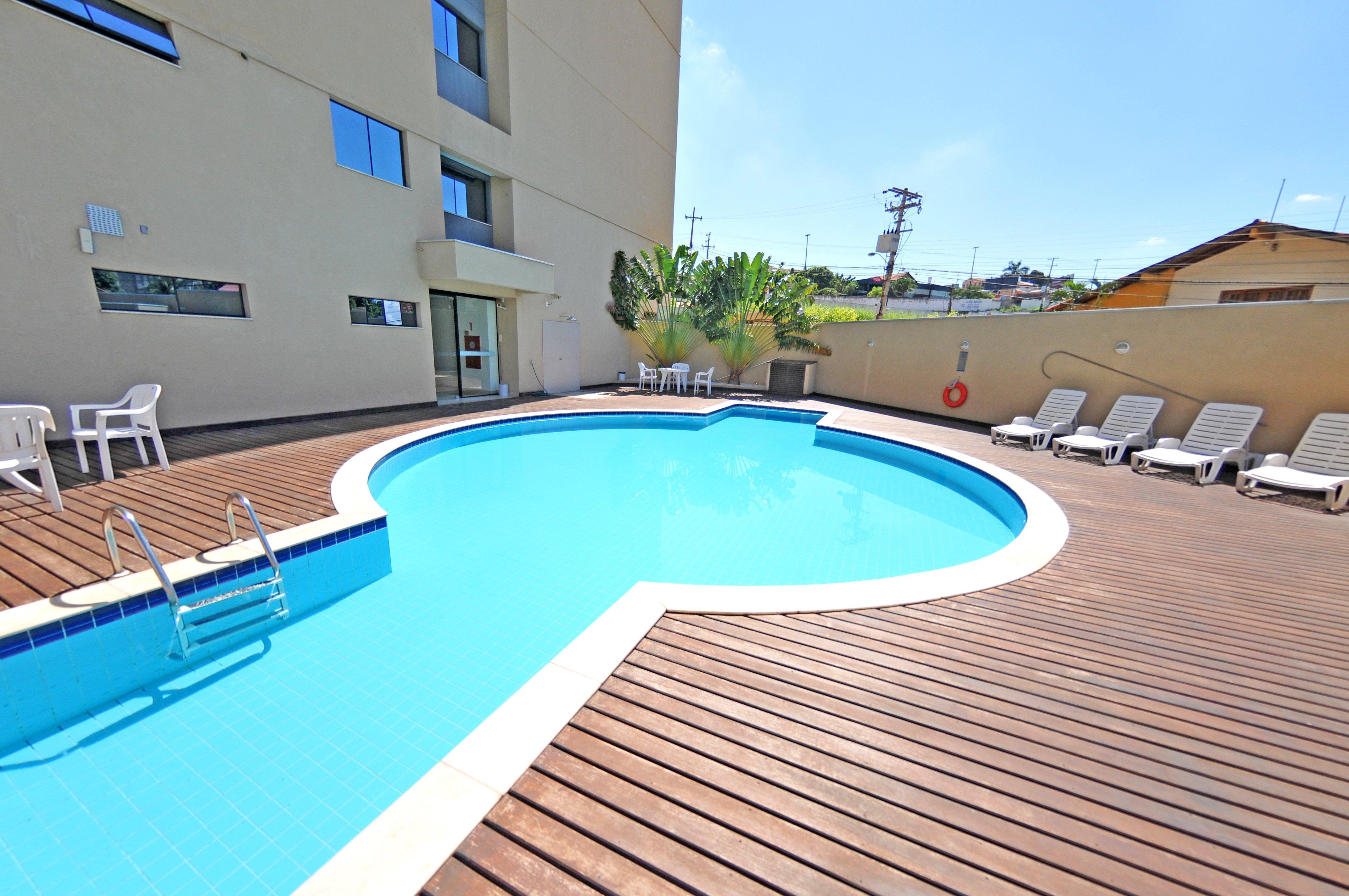 Hotel Inter Cuiaba Kültér fotó Swimming pool