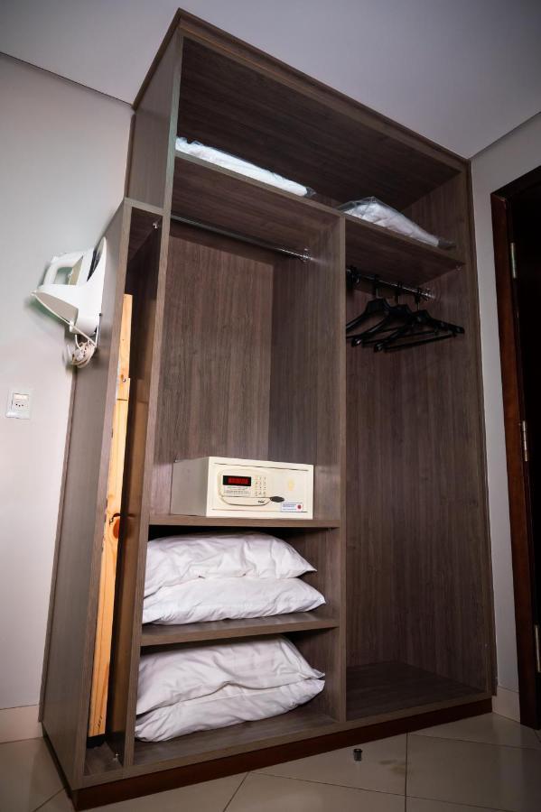 Hotel Inter Cuiaba Kültér fotó