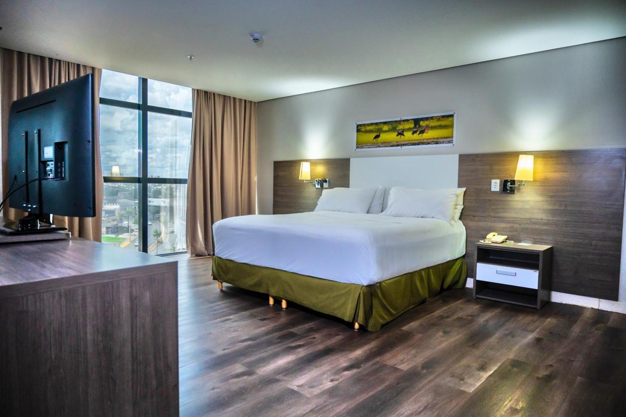 Hotel Inter Cuiaba Kültér fotó