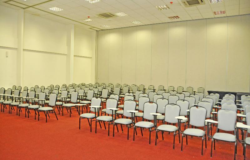 Hotel Inter Cuiaba Kültér fotó A typical conference room
