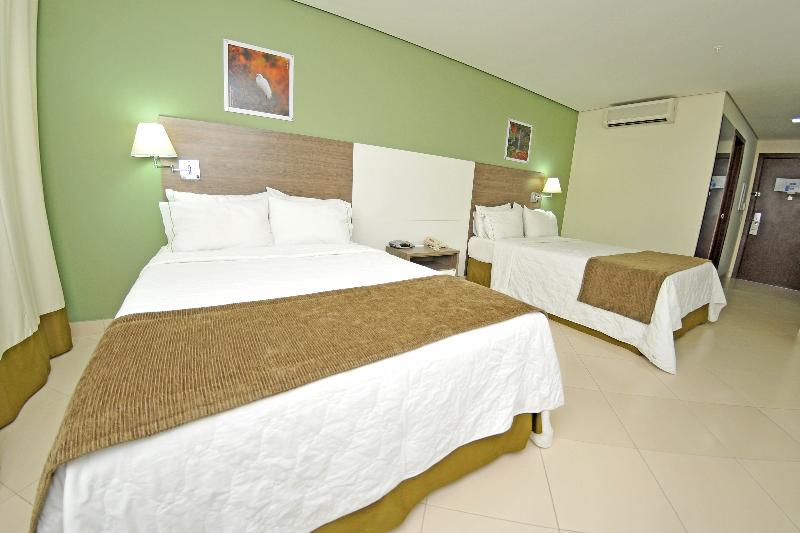 Hotel Inter Cuiaba Kültér fotó